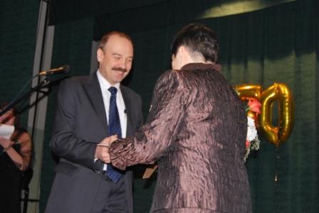 Поздравляет с юбилеем заместитель главы города Ульяновска Олег Владимирович Мидленко
